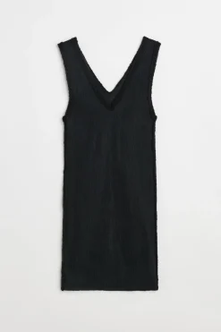 Black Alluring Tech