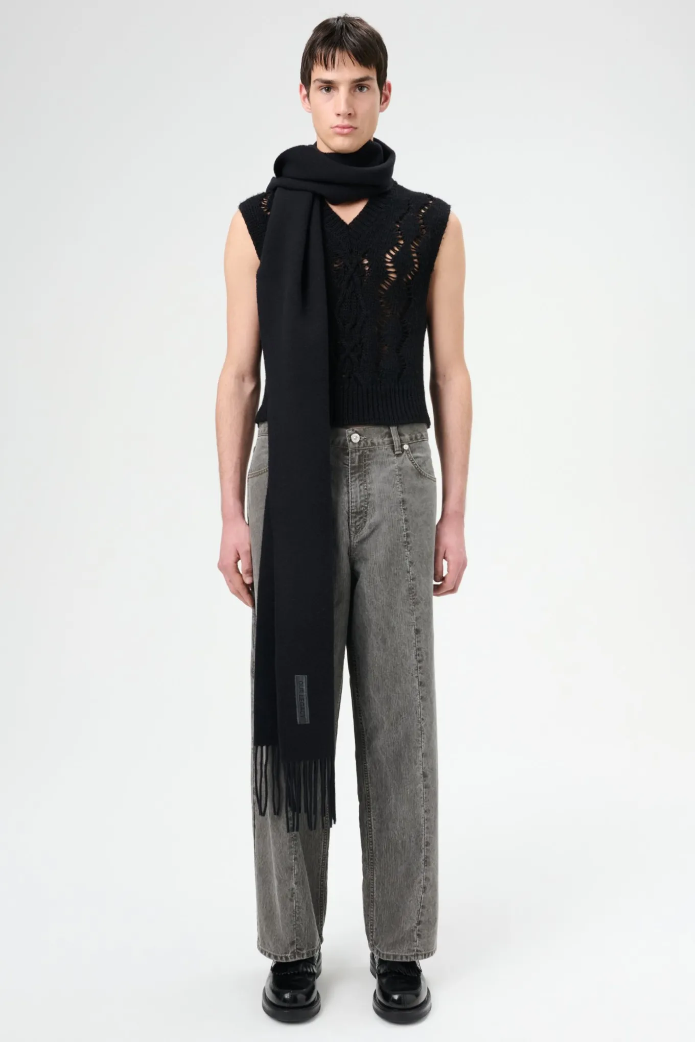 Black Fisherman Wool