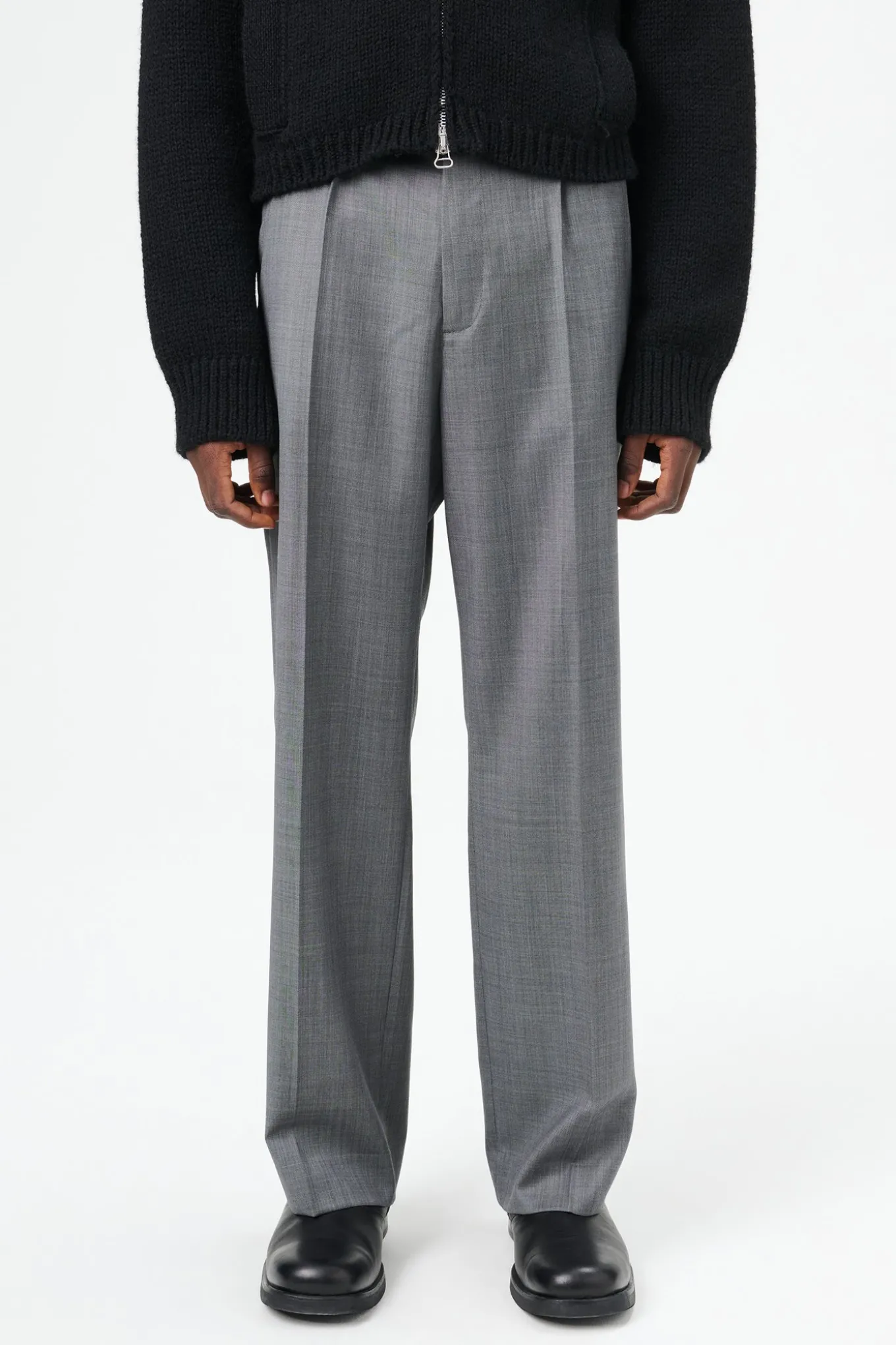 Dark Grey Flow Wool