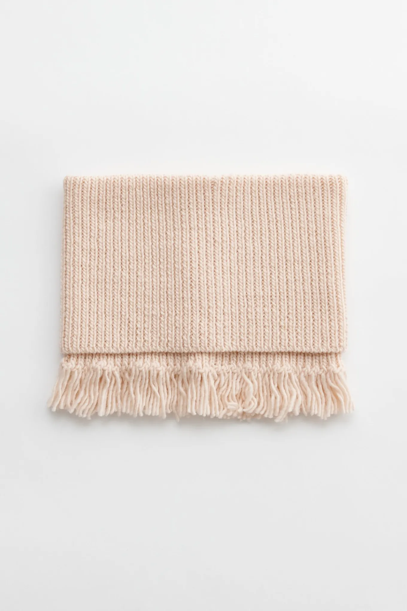 Delicate Pink Fisherman Wool