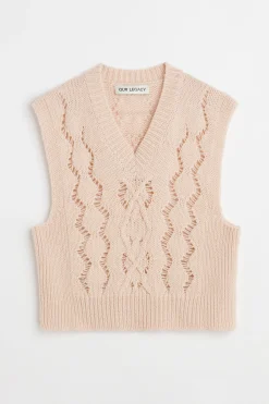 Delicate Pink Fisherman Wool