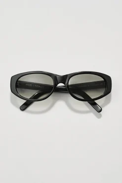 Infinite Black