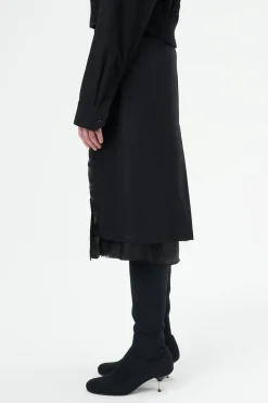 Maitre D Black Wool
