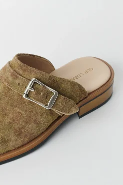 Petal Dance Rough Suede