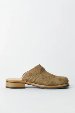 Petal Dance Rough Suede