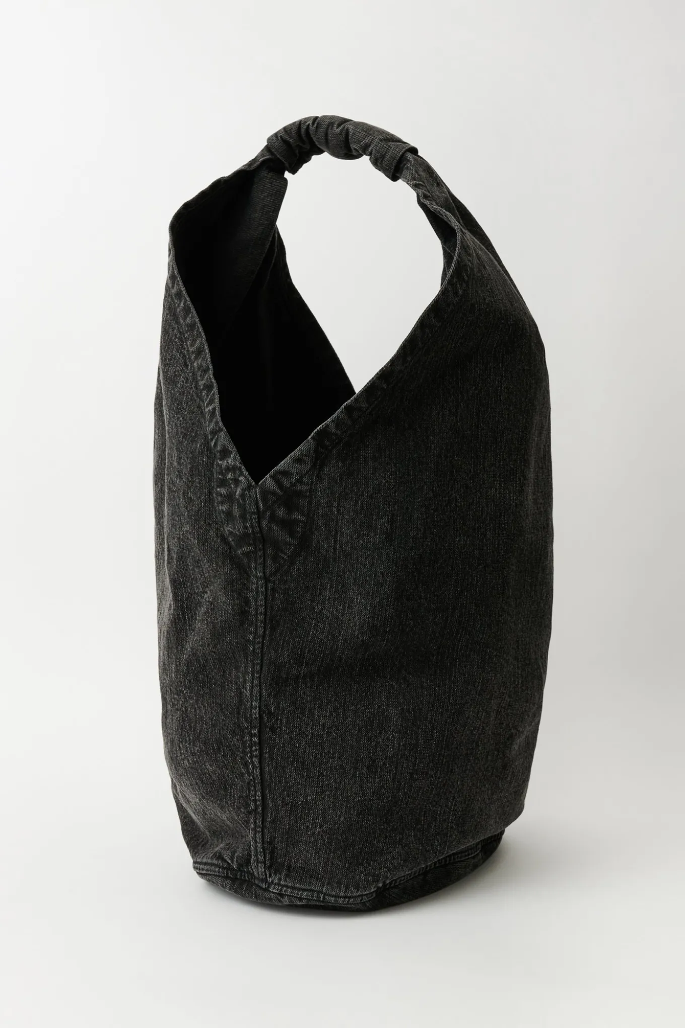 Real Black Chain Twill