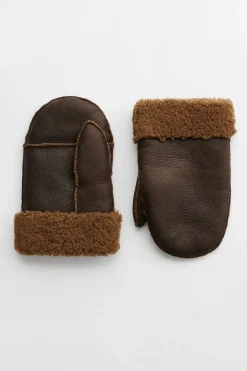 Rustic Grain Brown Shearling