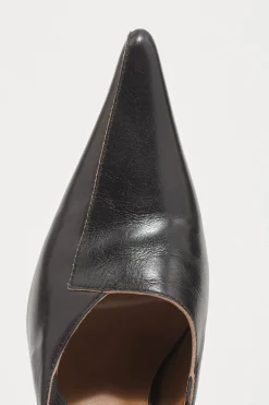 Top Dyed Black Leather