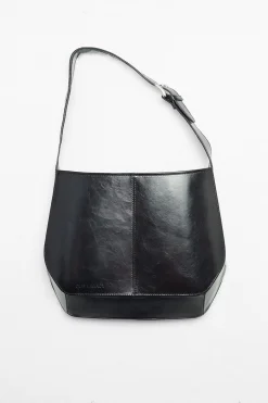 True Dye Black Leather