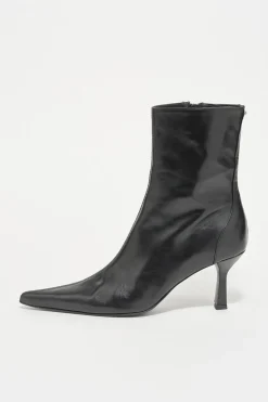 True Dyed Black Leather